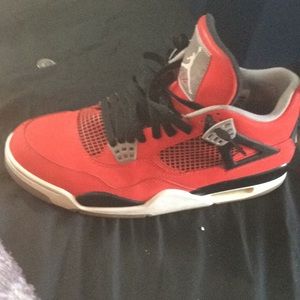Red 4s